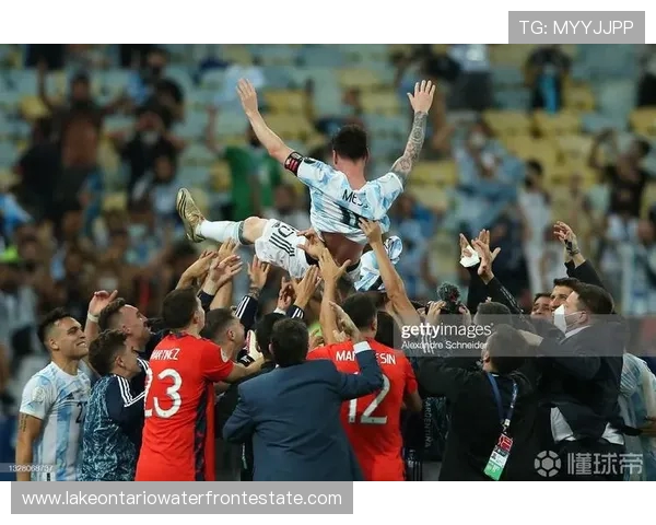 梅西晒照庆祝晋级北美联赛杯决赛喊话加油全力冲击冠军