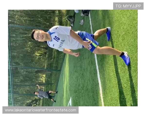 罗比尼奥自述狱中生活平凡周日踢球成唯一放松方式